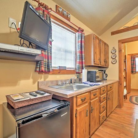 Branson Cabin With Deck Near Table Rock Lake! Exteriör bild