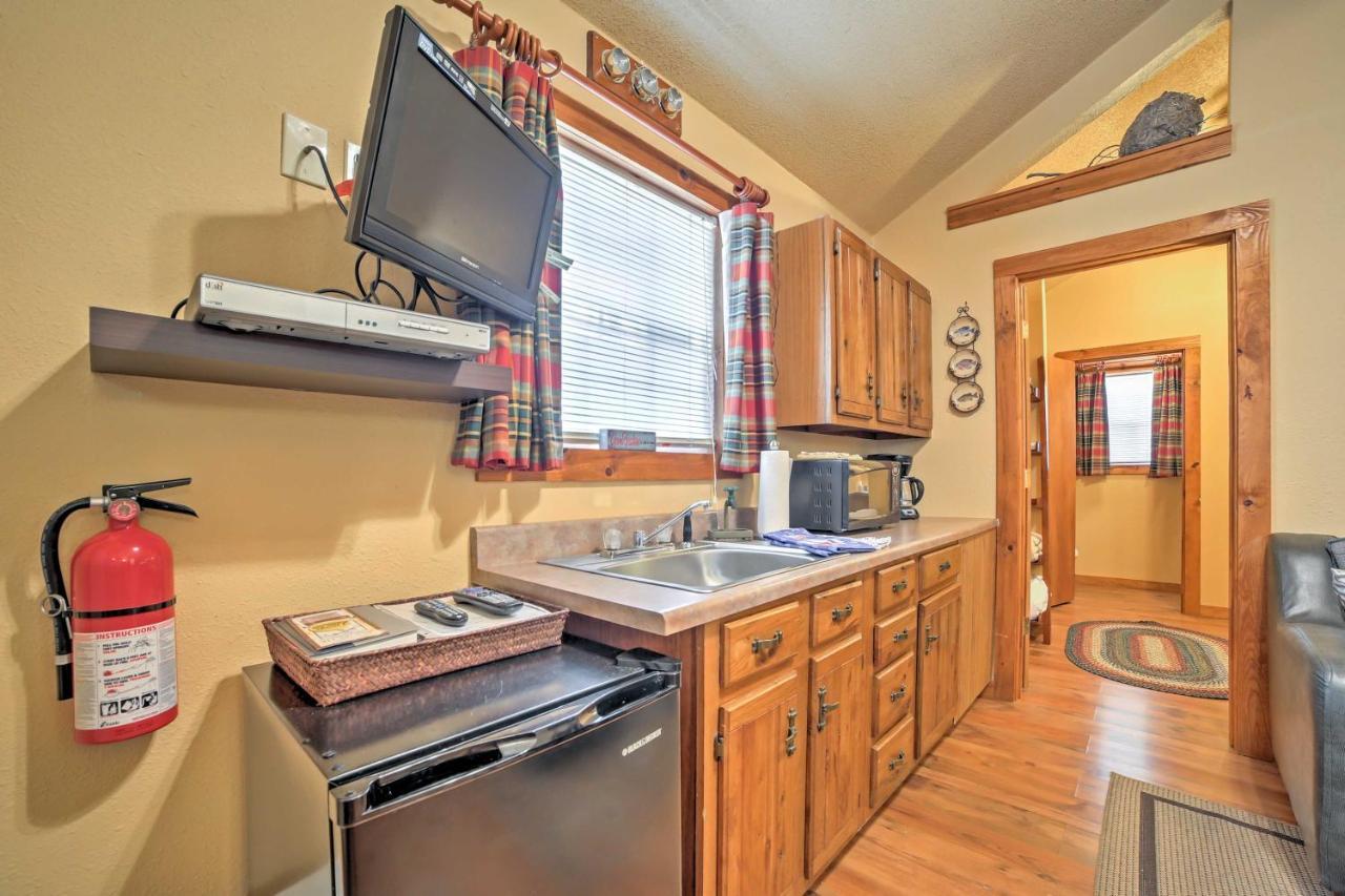 Branson Cabin With Deck Near Table Rock Lake! Exteriör bild